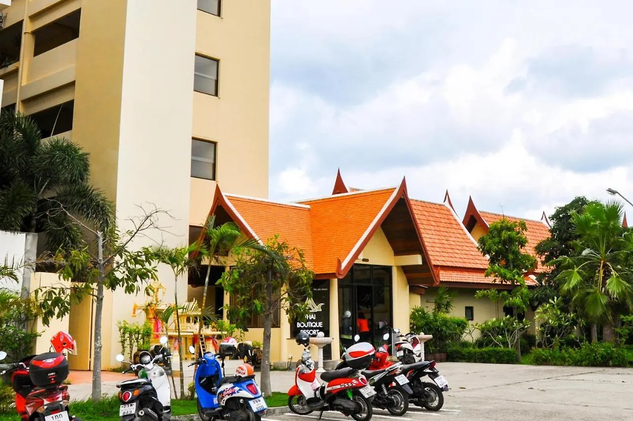 Oyo 453 Thai Boutique Resort Rawai 3*,  Thailand